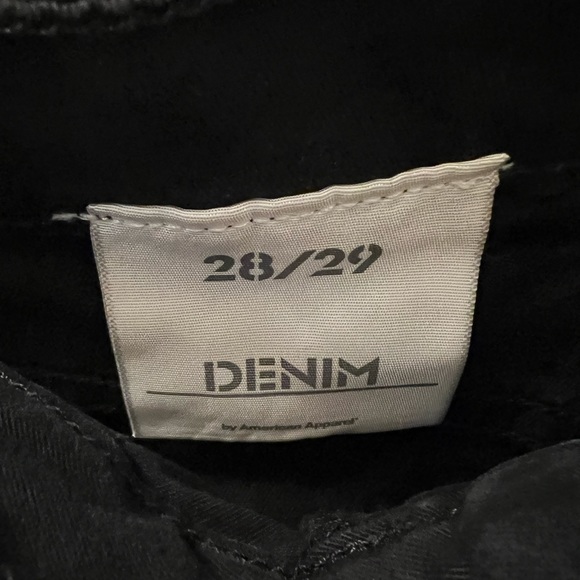 American Apparel shorts. 💥2/20$💥 - Picture 2 of 3